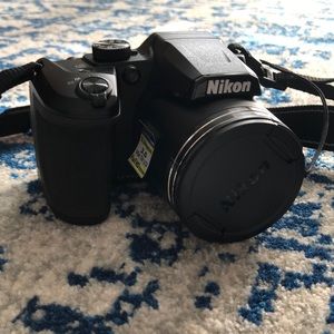 Nikon Coolpix B500 camera
